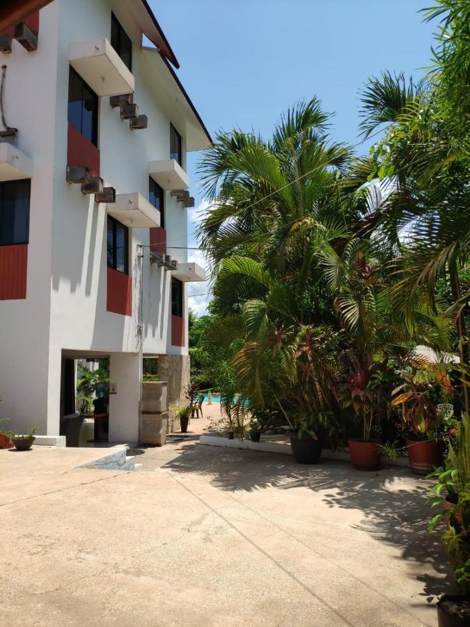Hotel Canada Internacional Palenque Eksteriør billede