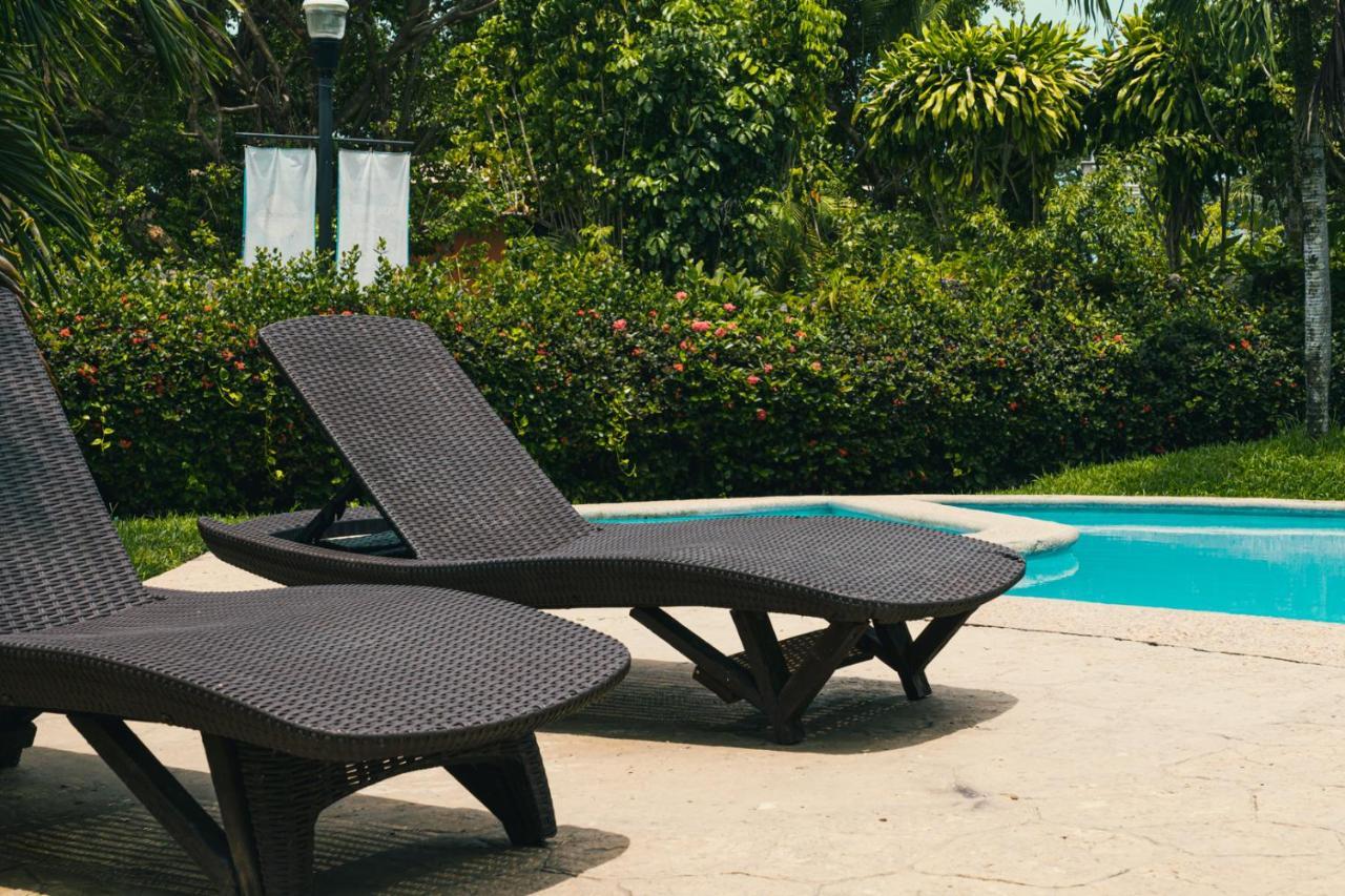 Hotel Canada Internacional Palenque Eksteriør billede