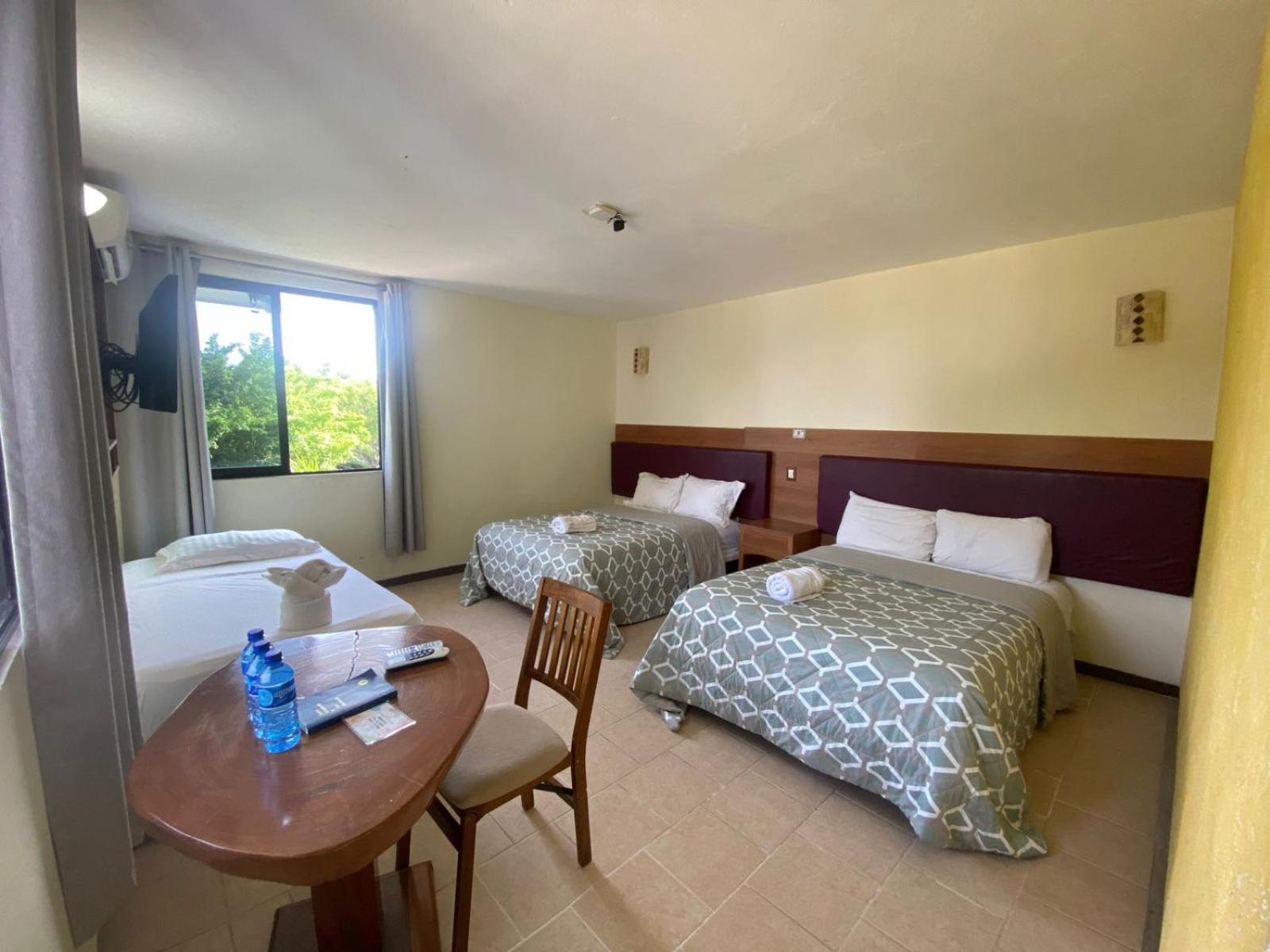 Hotel Canada Internacional Palenque Eksteriør billede