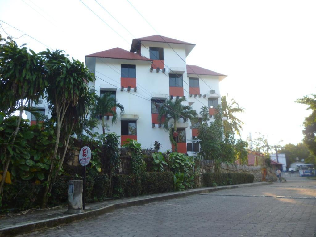 Hotel Canada Internacional Palenque Eksteriør billede